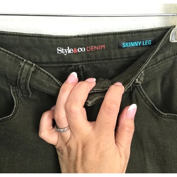 STYLE & CO- WOMENS GREEN SKINNY LEG DENIM JEANS SIZE 8 - Picture 3 of 8